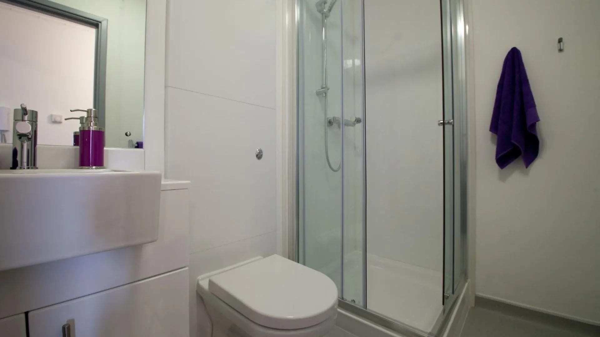 Apartment For Students Only Your Study Hub In London With Stunning Amenities At Olib