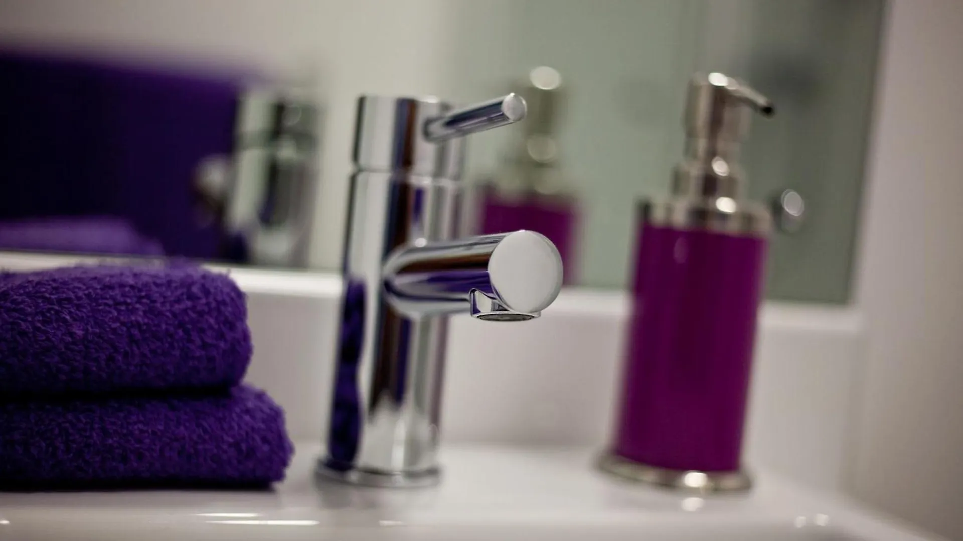 Apartment For Students Only Your Study Hub In London With Stunning Amenities At Olib